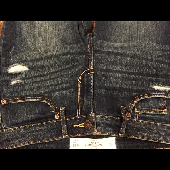 ABERCROMBIE & FITCH JEANS