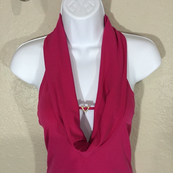 4/$20 Sexy Lipstick Pink Top Size Small - Picture 2 of 8