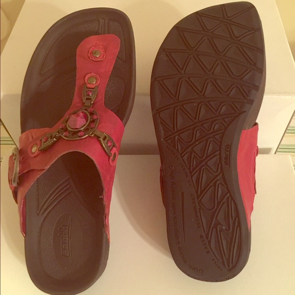 Earth Exer-Luxe 2 Thong Sandal