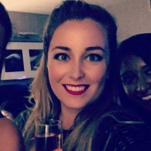 Meet your Posher, Carolyn