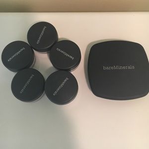BareMinerals discounted make up bundle!!