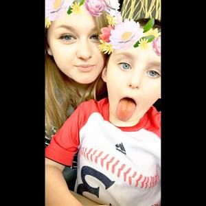 Meet your Posher, Nikki