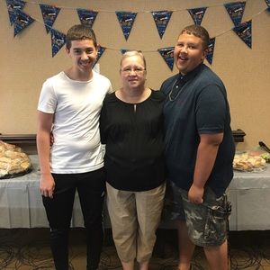 Meet your Posher, Brenda