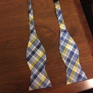 Tommy Hilfiger Bow Tie