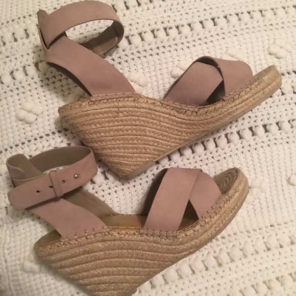 Dolce Vita "Nova" Wedges