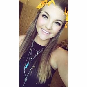 Meet your Posher, Brooke