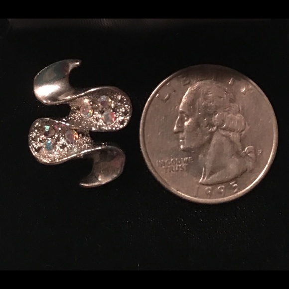 Vintage Silver Aurora Borealis Rhinestone Earrings - Picture 2 of 2