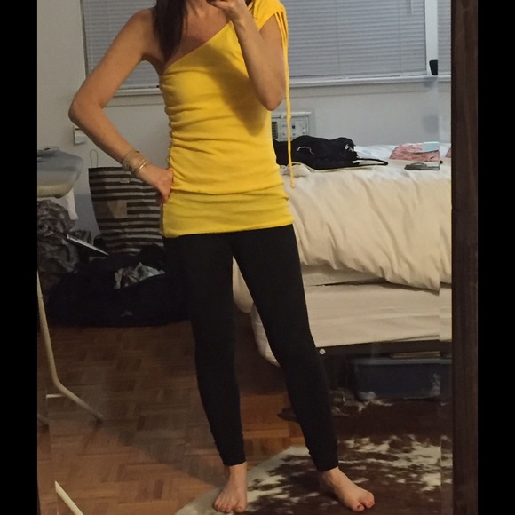 Yellow Michael Stars top - Picture 2 of 4