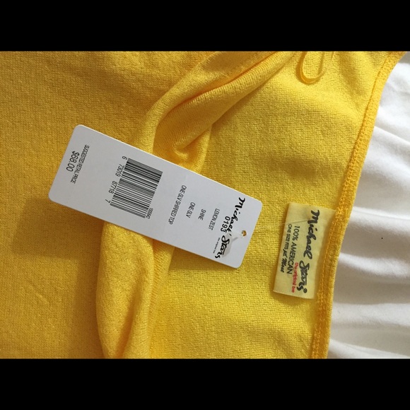 Yellow Michael Stars top - Picture 4 of 4