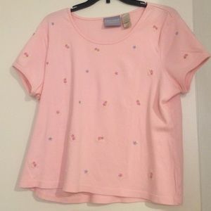 Pink flower tshirt by first issue (Liz Claiborne)