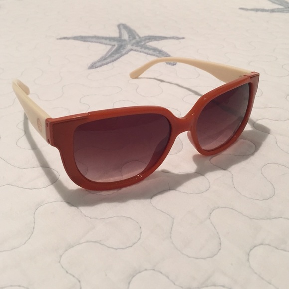Tory Burch TY9023