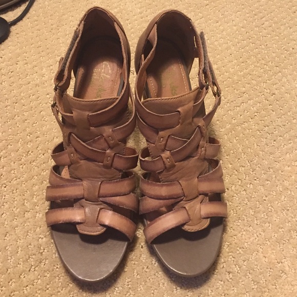 Clark’s leather strappy heels