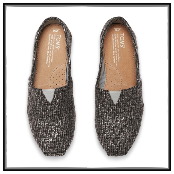 ✨Toms Silver Glitter Wool Classics✨ - Picture 2 of 3