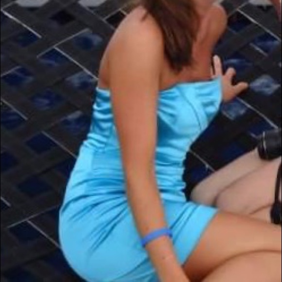 Teal Bebe satin homecoming party dress 🎉🌺💋