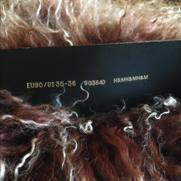 ✨H & M Burgundy belt with stones ☀️ - Picture 3 of 3