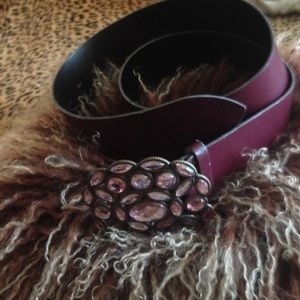 ✨H & M Burgundy belt with stones ☀️