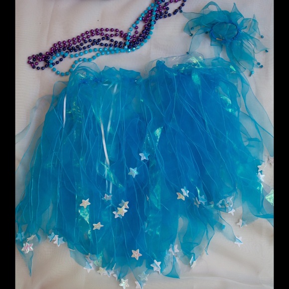Sparkly Blue Accesories