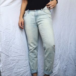 UO/BDG Boyfriend Jeans