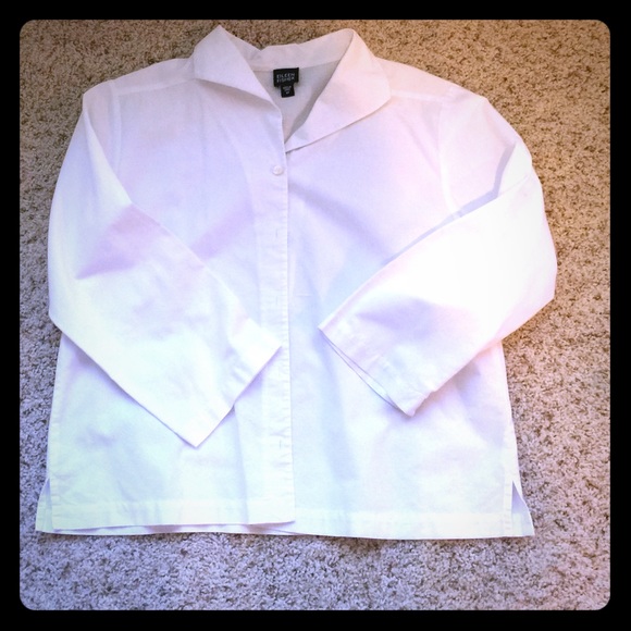 Eileen Fisher Classic White blouse