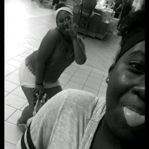 Meet your Posher, Johnna