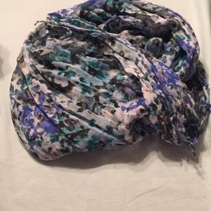 American eagle infinity scarf!