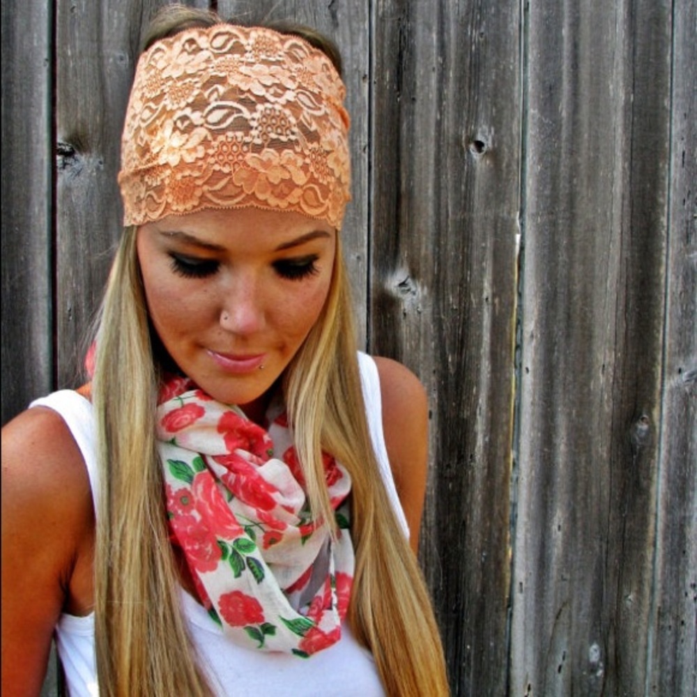 Boho Crochet Lace Wide Headband, Heather Gray NWT!