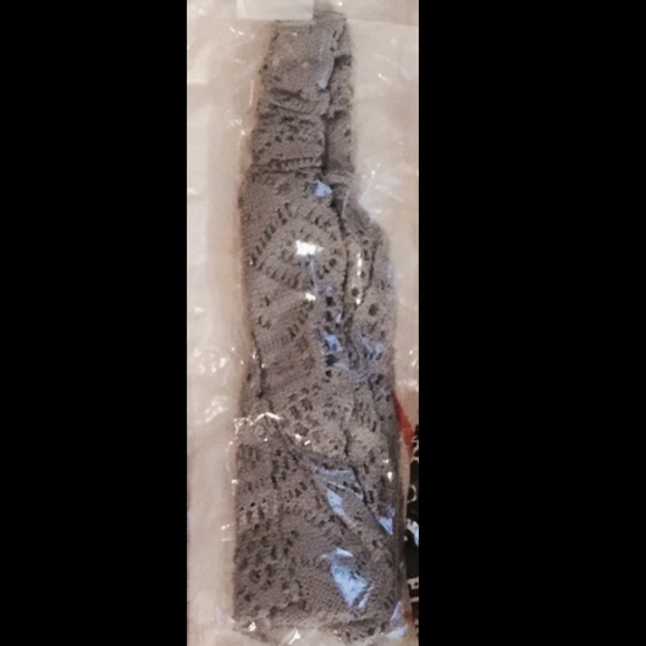 Boho Crochet Lace Wide Headband, Heather Gray NWT! - Picture 3 of 4