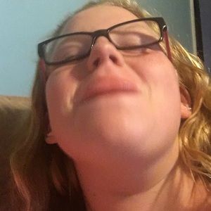 Meet your Posher, Brittney