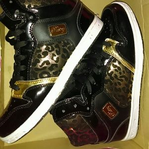 Pastry - Great Condition- Make Me An Offer 😌