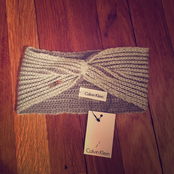 Calvin Klein ear band!