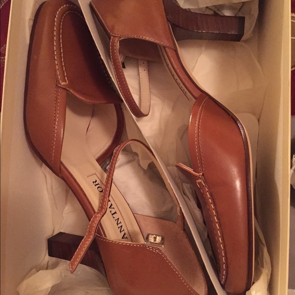 Ann Taylor leather shoes