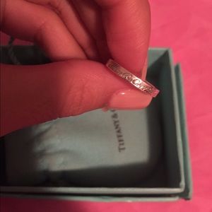Tiffany ring