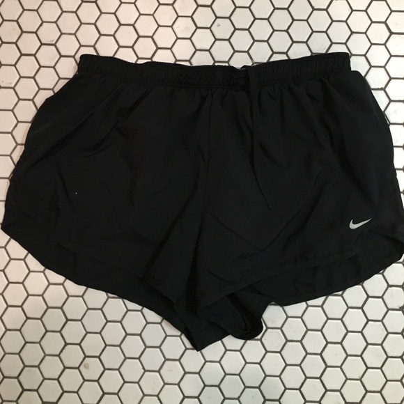 Black nike dry fit running shorts size m