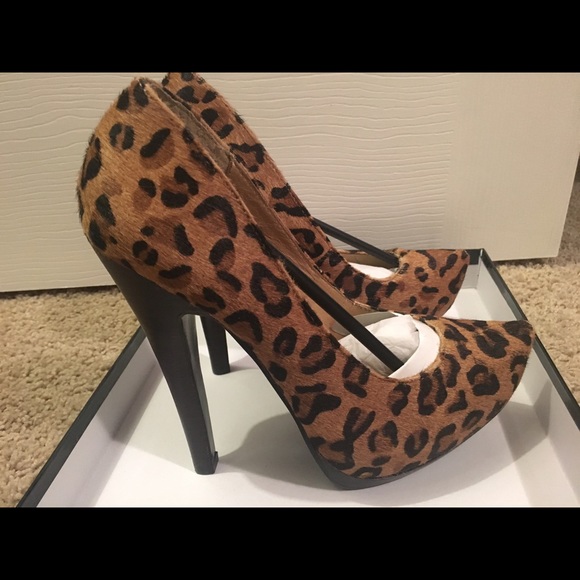 Leopard pumps - Picture 2 of 4