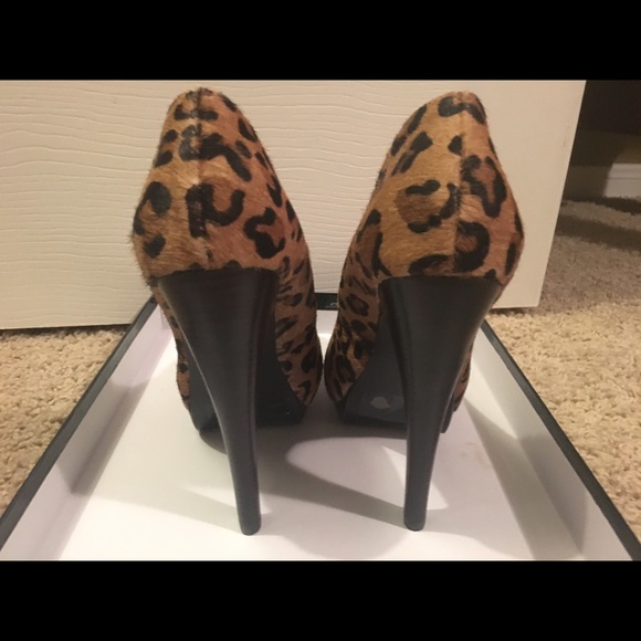 Leopard pumps - Picture 3 of 4