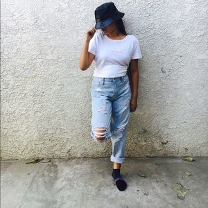 Shirt & hollister jeans sold separately