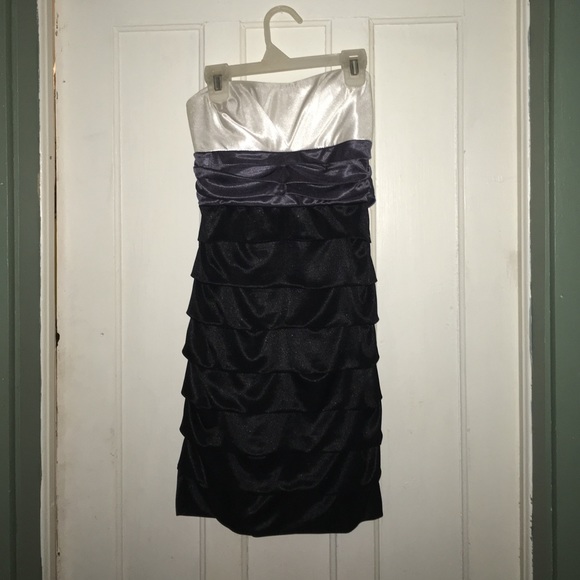 Short length strapless prom dress
