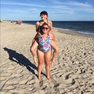 Meet your Posher, Alana