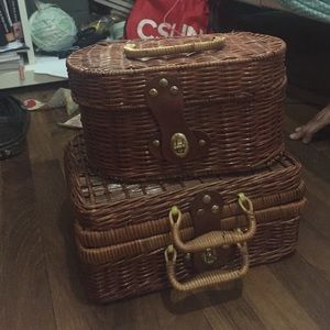 Cute small picnic baskets