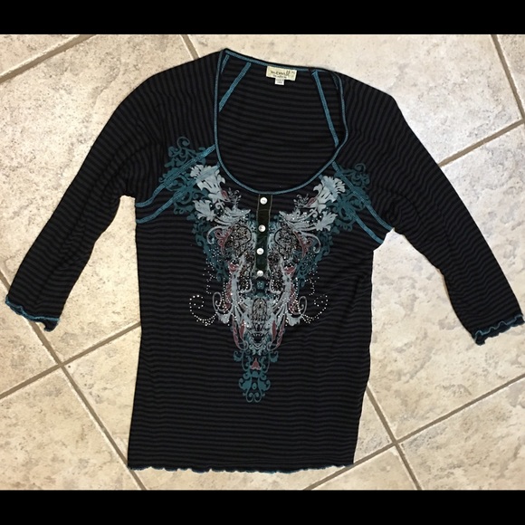 One World cute & comfy shirt