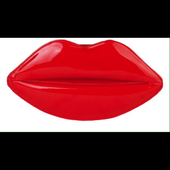 Red Lips Clutch