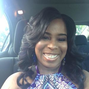 Meet your Posher, Lakisha