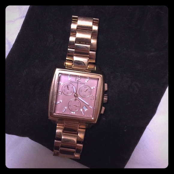 Michael Kors Rose Gold Watch
