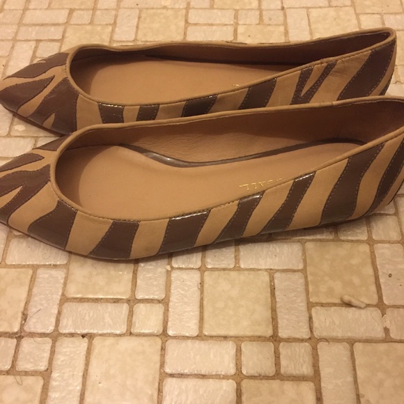 Stripped flats - Picture 2 of 3