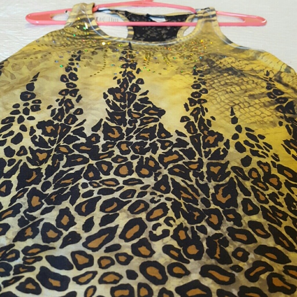 Cute new top from The Buckle.