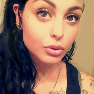 Meet your Posher, Huda