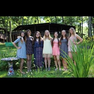 Meet your Posher, Julie