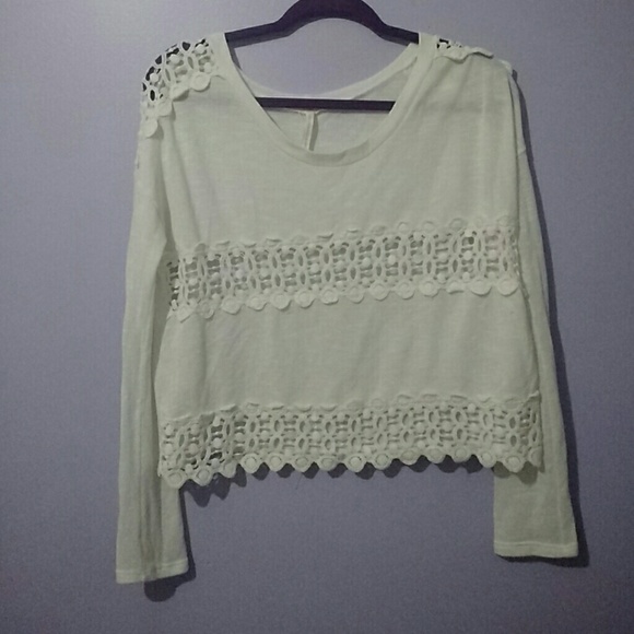 White crop sweater