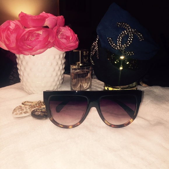 LAST pair! Lowest $! Dark brown tortoise ombré - Picture 2 of 4