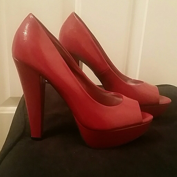 Platform heels - Picture 2 of 4